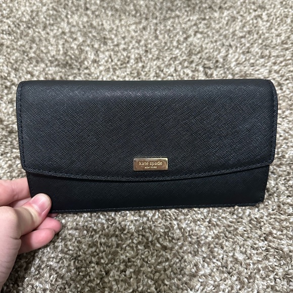 Kate Spade Wallet! - Picture 1 of 10